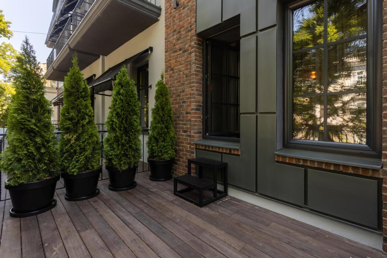 Brik Hotel Odesa Exterior photo
