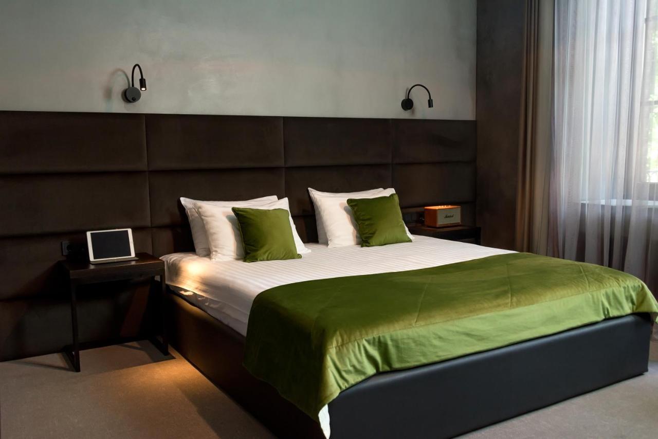 Brik Hotel Odesa Exterior photo